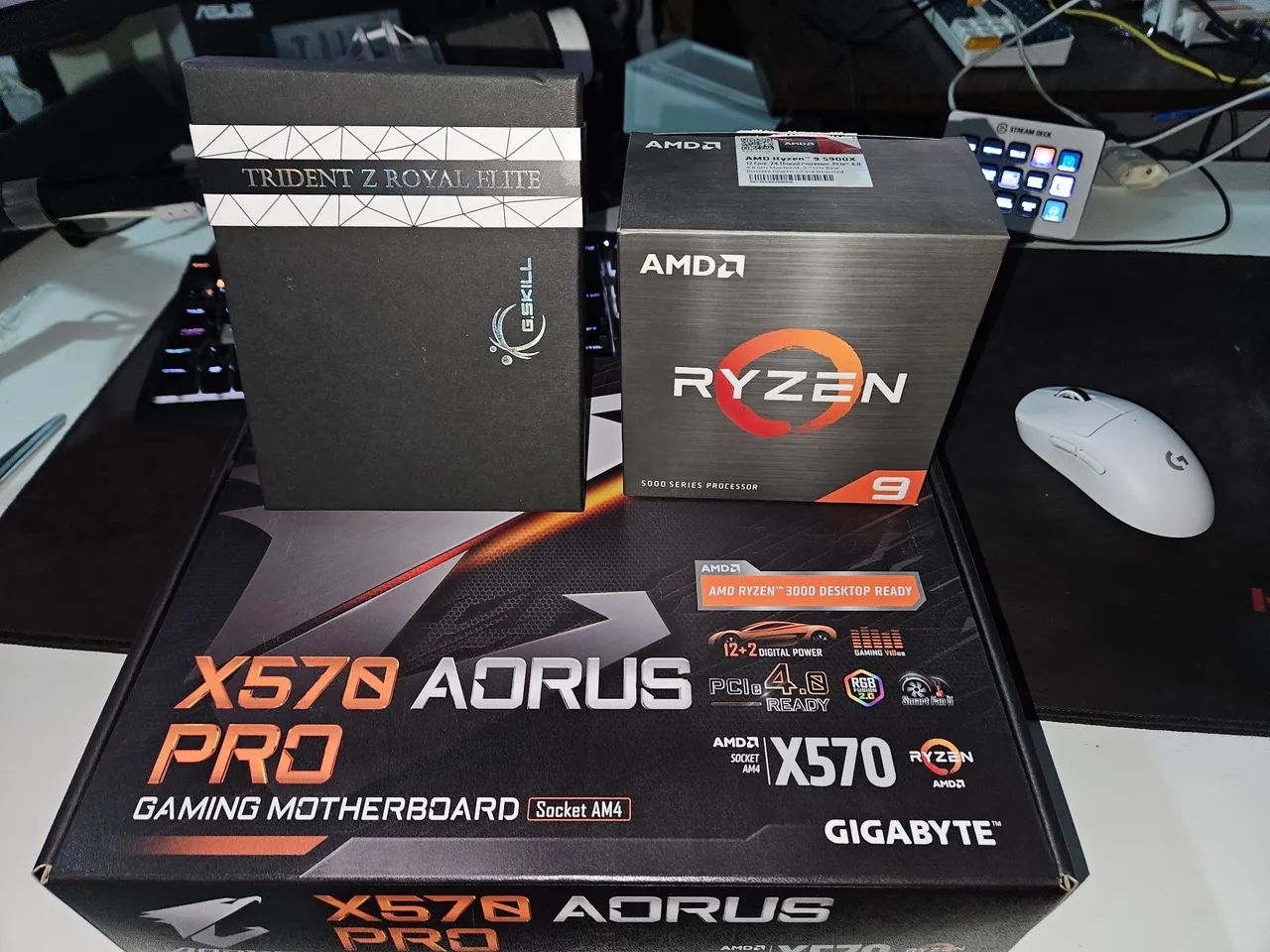 KIT Ryzen 9 5900x + placa mãe x570 Aorus Pro + 32gb ram CL 14 14 14