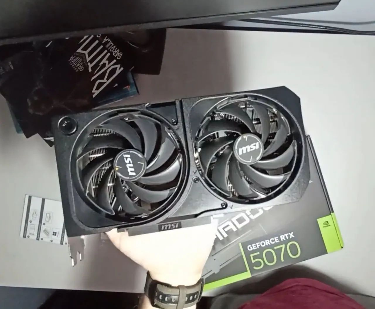 Placa de Vídeo GeForce MSI RTX 5070 NOVA - Foto 2