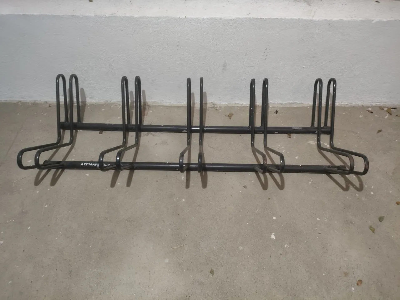 Suporte para bicicletas - bicicletário não eu mandei mensagem para ele ele não respondeu