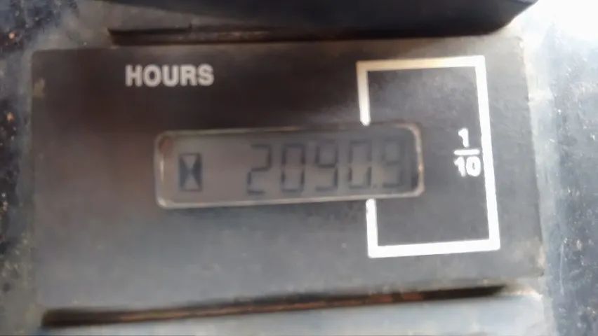 Mini Retroescavadeira JCB 1CX  4x4 Ano 2012 - Foto 6