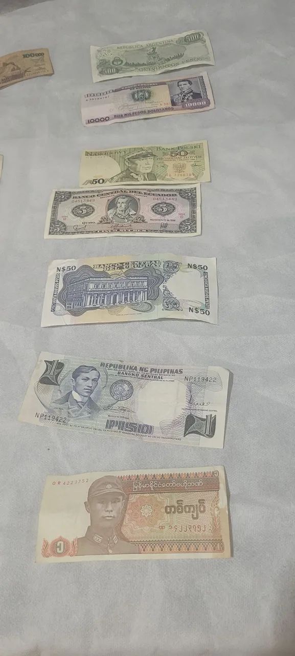 485 moedas e cédulas antigas, nacionais e estrangeiras - Foto 6