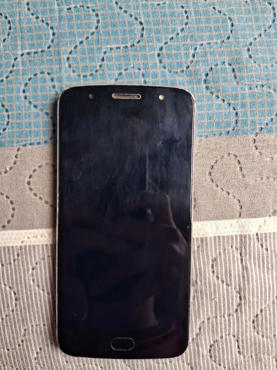 Motorola X4 usado