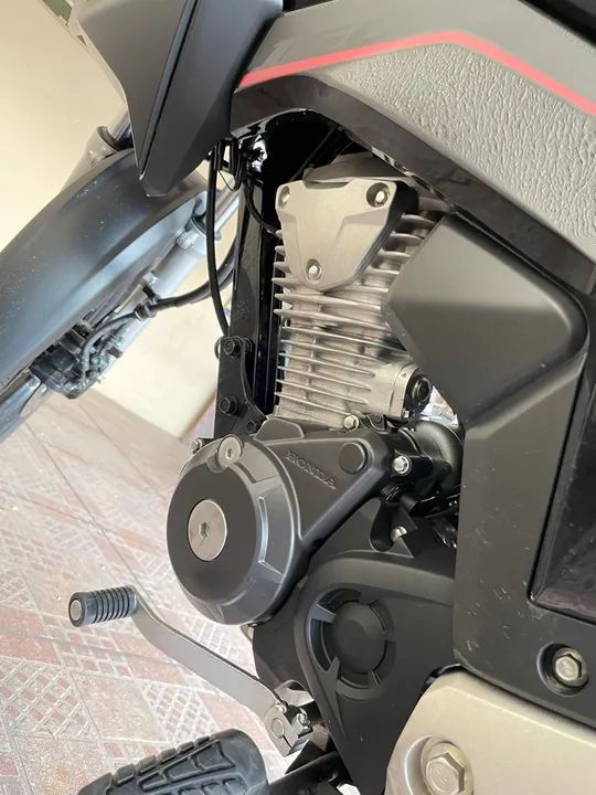 Honda Titan 160 2024- Edição Limitada- impecável - Foto 7