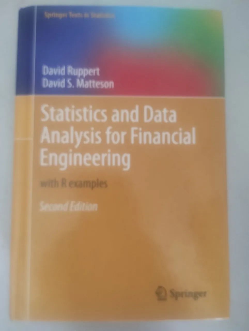 Livro Estatística - Statistics and data Analysis for Financial ...