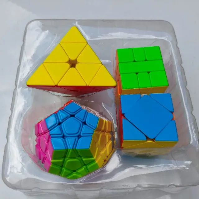 Kit 4 Cubo Mágico Moyu - 4 Quebra-Cabeças Profissionais