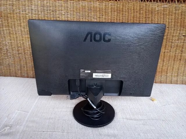 Monitor LED 15,6" AOC E1670Swu, HD, Widescreen, Vga, Usb - Foto 4