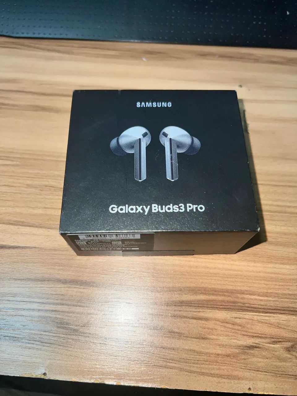 Galaxy Buds 3 Pro cinza + caixa, cabo e borrachinhas extras