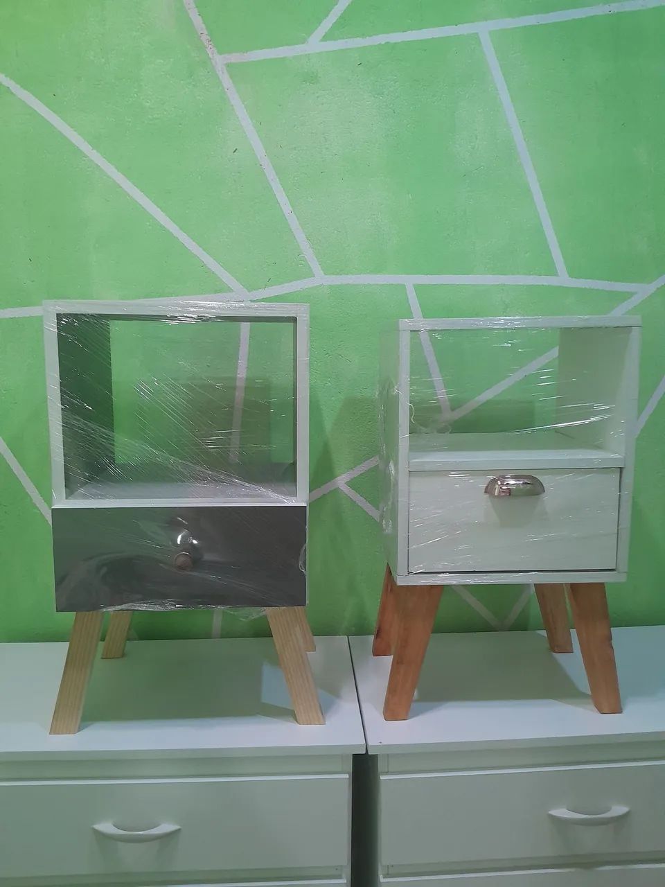?MESINHAS DE CABECEIRA ? VEM DECORAR SEU QUARTO NA @E.R_MOVEIS  - Foto 5