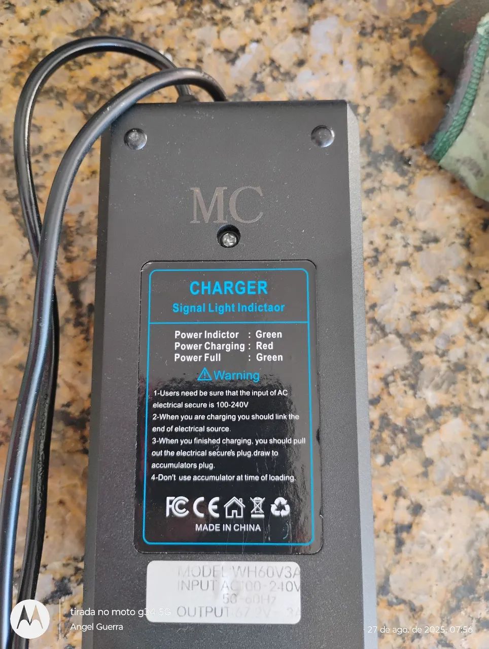 Bateria e Carregador de Scooter Elétrica  - Foto 3