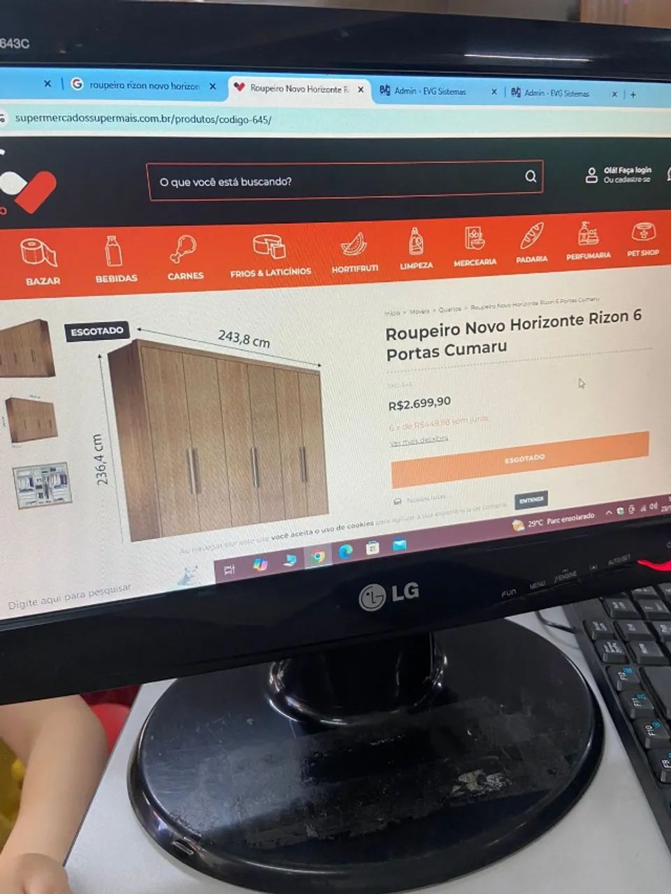 WARDROBE64289078997761121