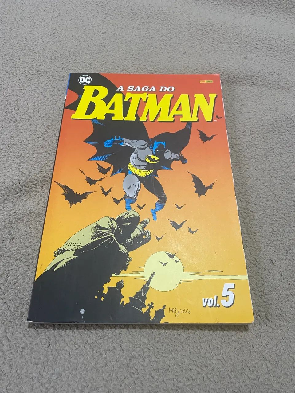 HQ A SAGA DO BATMAN VOLUME 5 - Foto 4