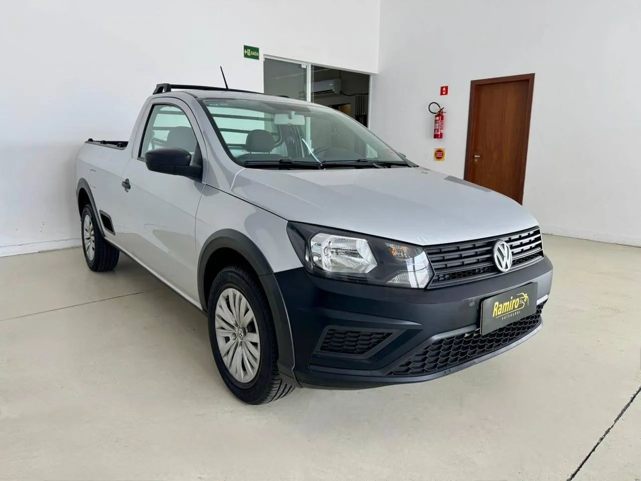 Volkswagen Saveiro Robust 1.6 Total Flex 8V 2023 - Foto 4