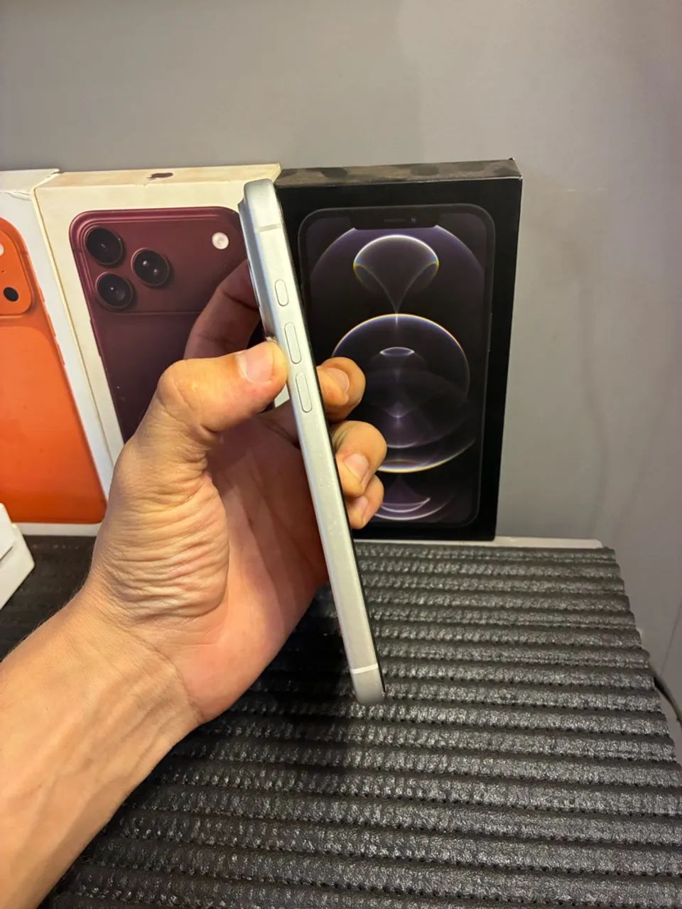 iPhone 17 Pro Max - 512GB  - Foto 2