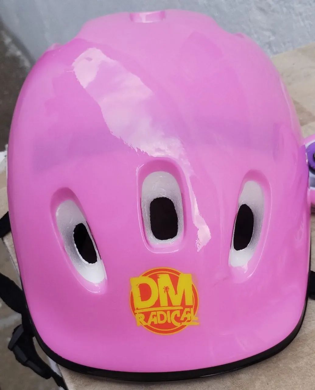 Vendo patins completo Dm Toys - Foto 2