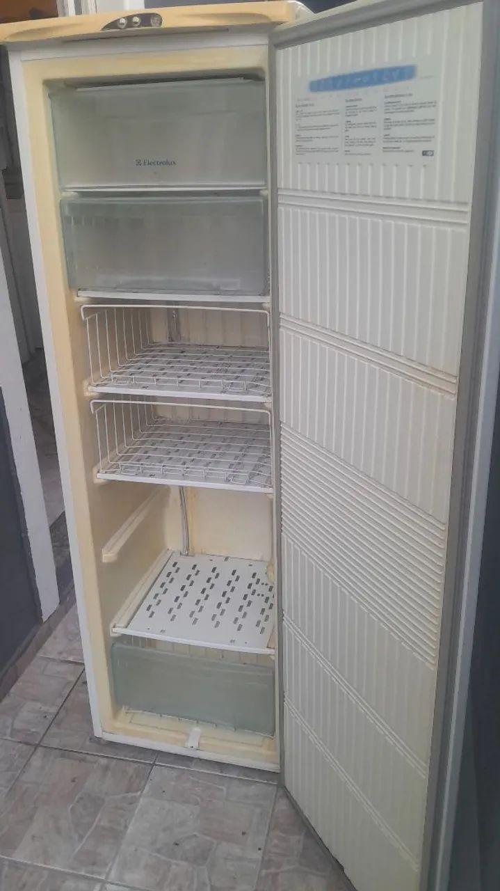 Freezer vertical 800,00 - Foto 2