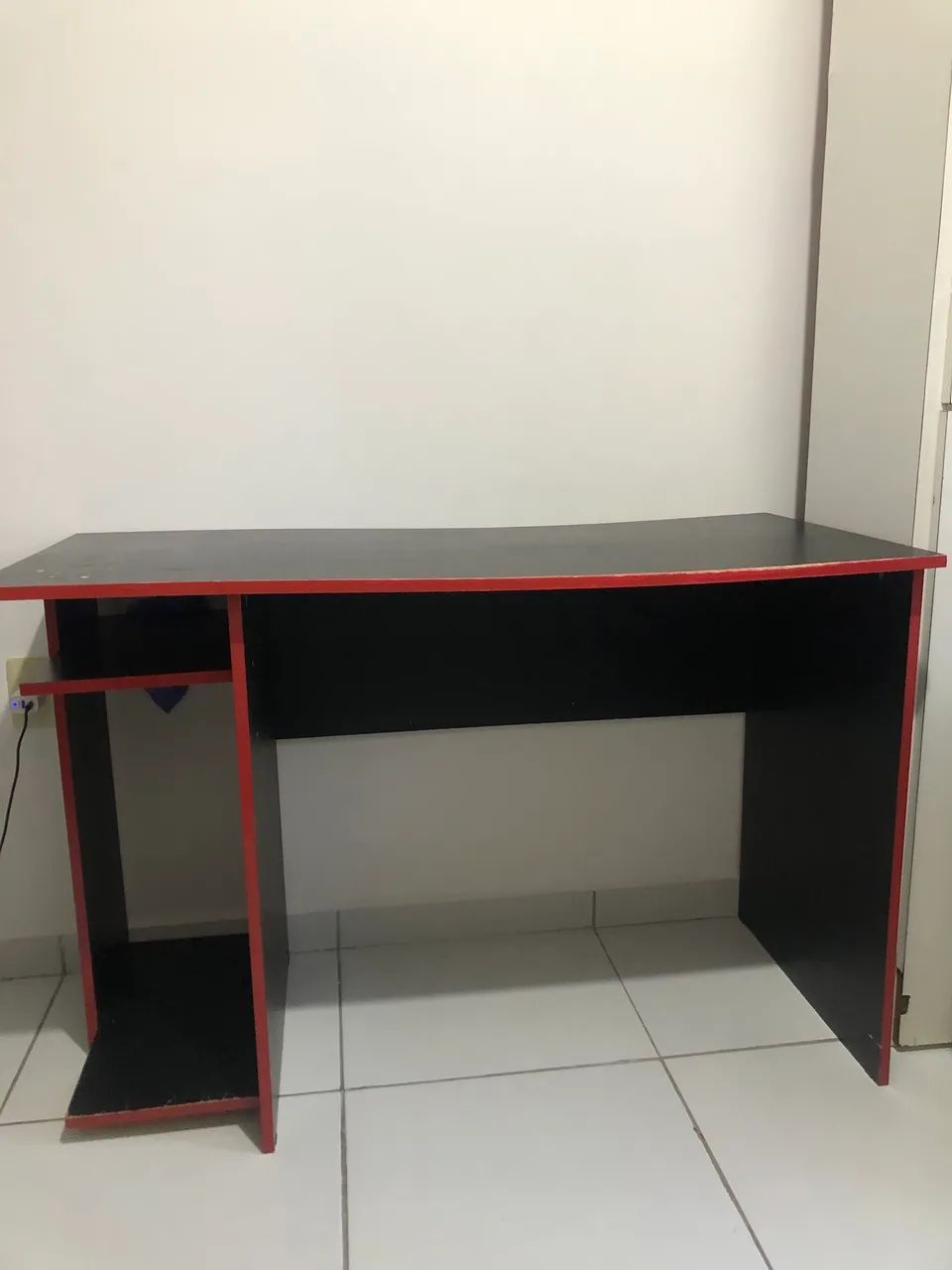 Mesa escrivaninha para computador 