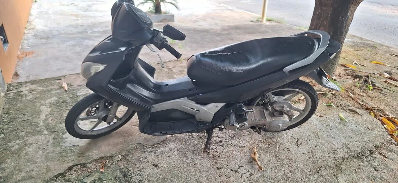 Moto Neo