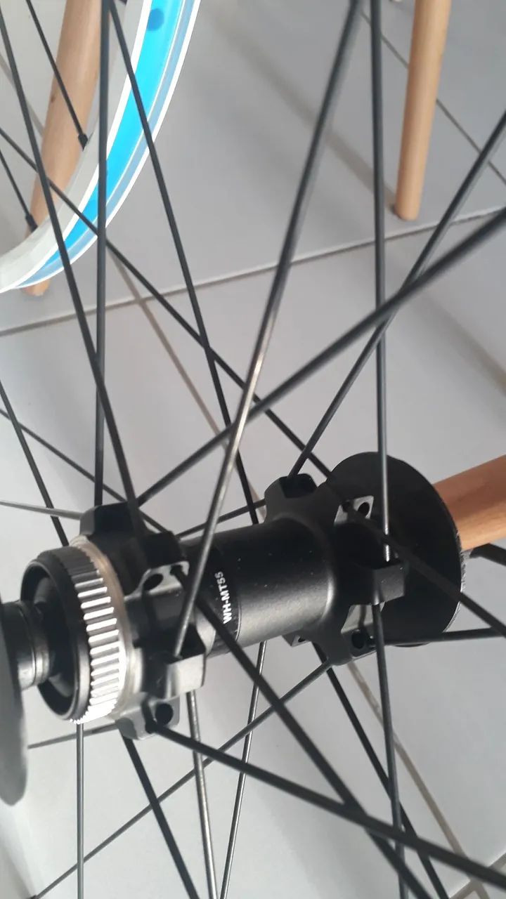 Rodas Shimano MT55 - Foto 2