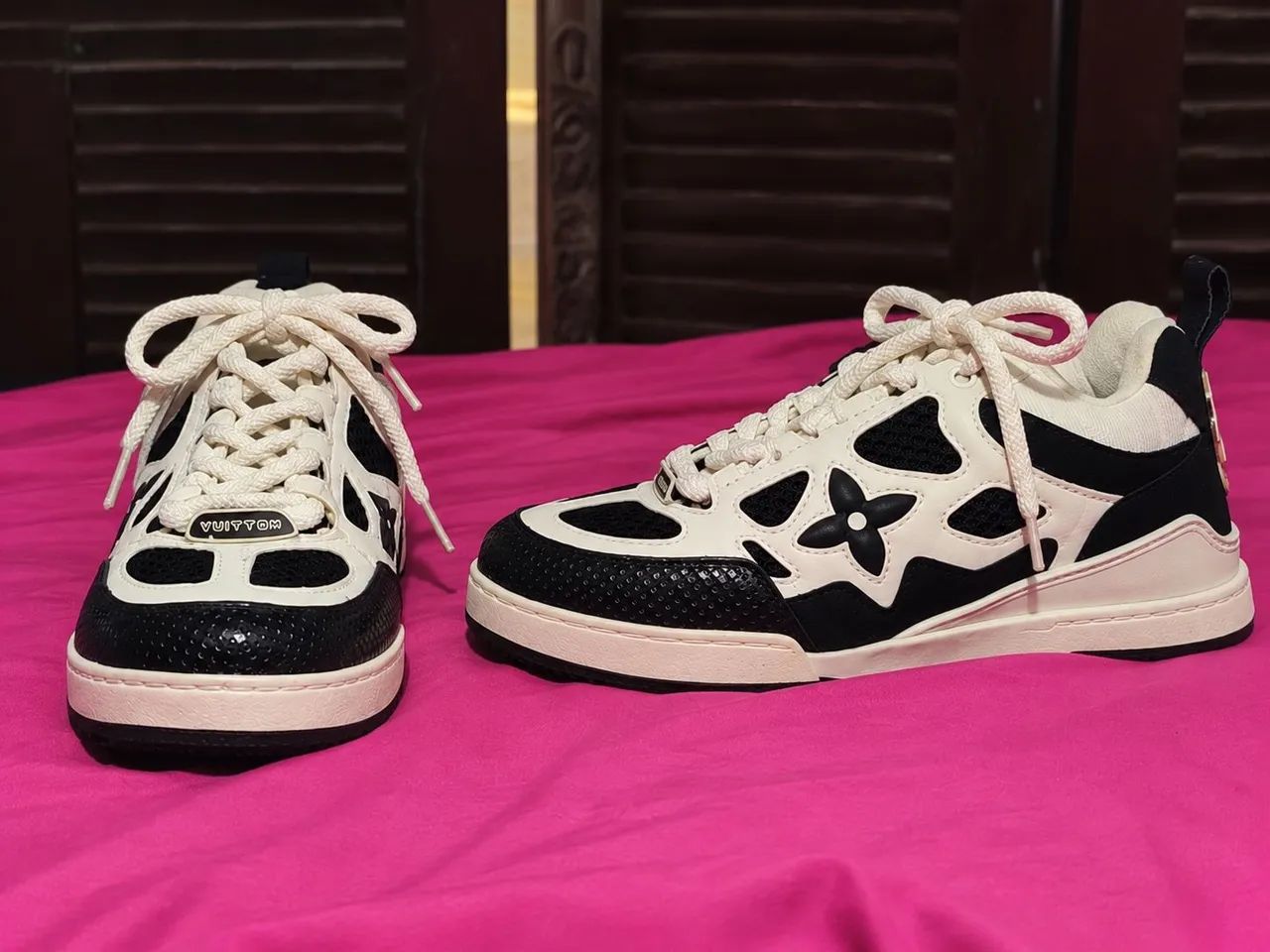 LV Skate Preto e Branco