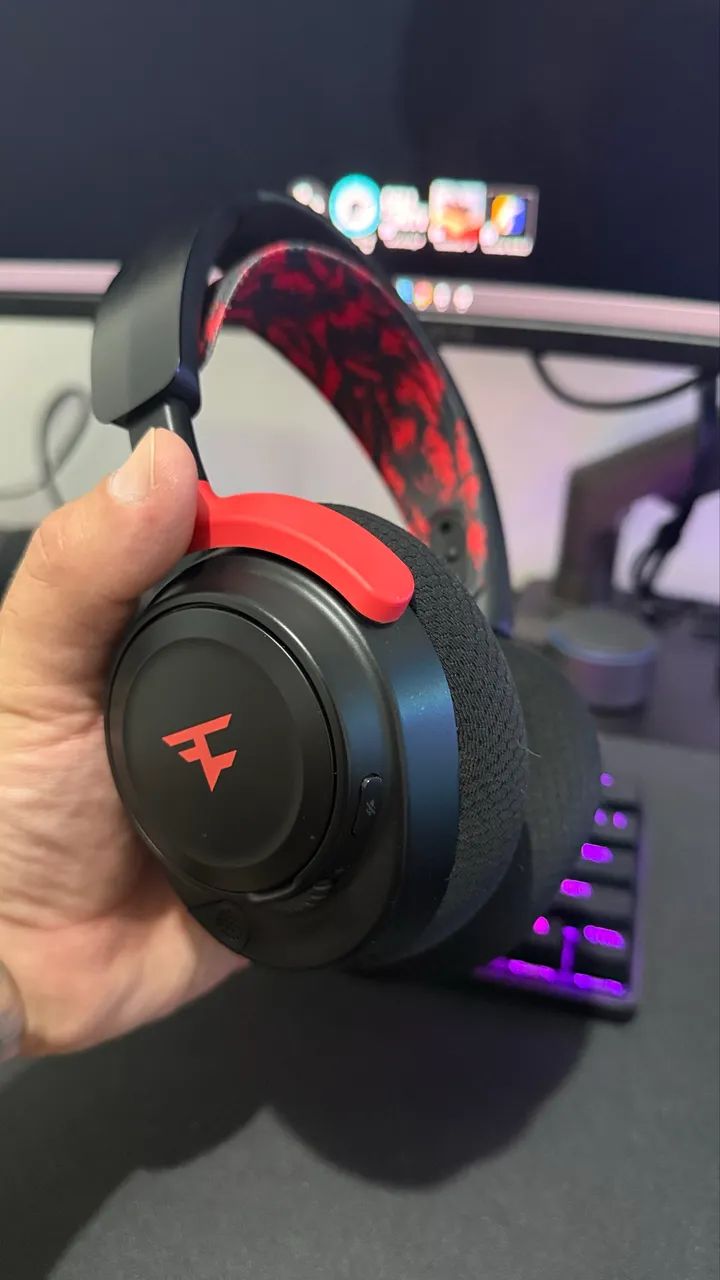 Steelseries Arctis Nova 7 Faze Clan Wireless