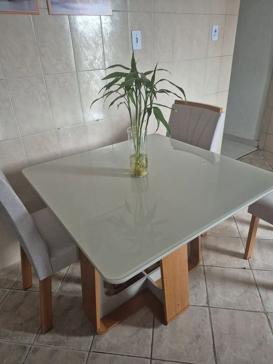 Mesa de jantar 4 cadeiras  - Foto 5
