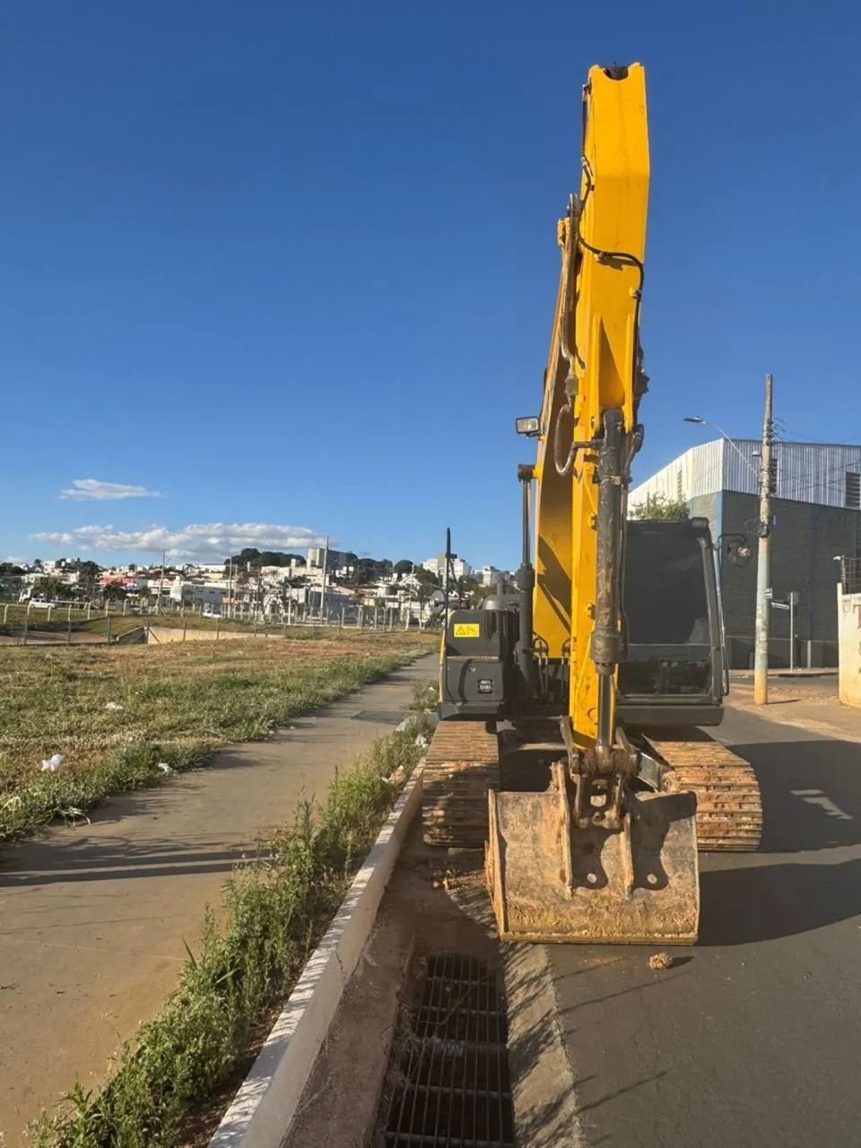 Escavadeira E145C Evo - Foto 3