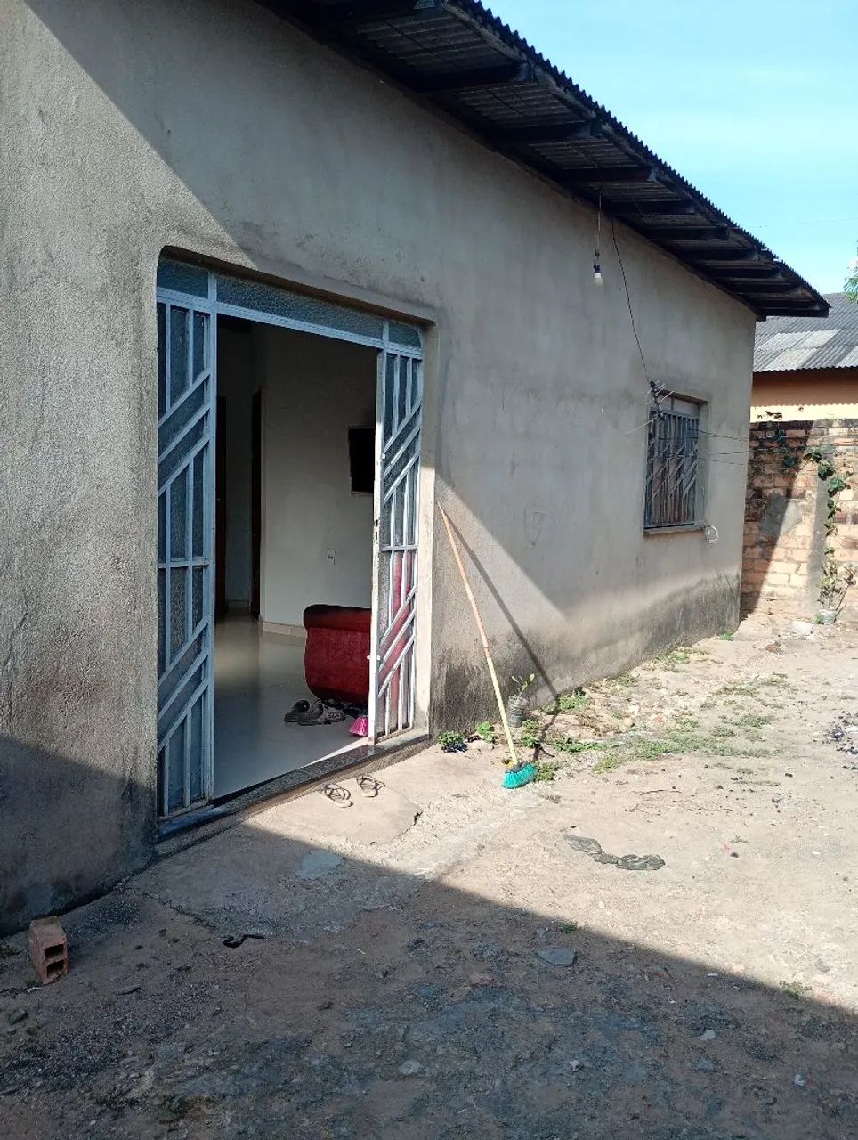 Alugo casa No Cambará!