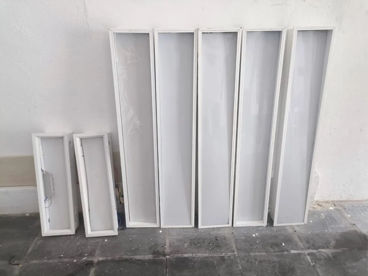 7 luminárias de embutir lâmpada tubular