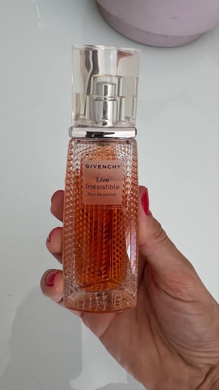 Perfume Givenchy live irresistible 30ml novo  - Foto 2