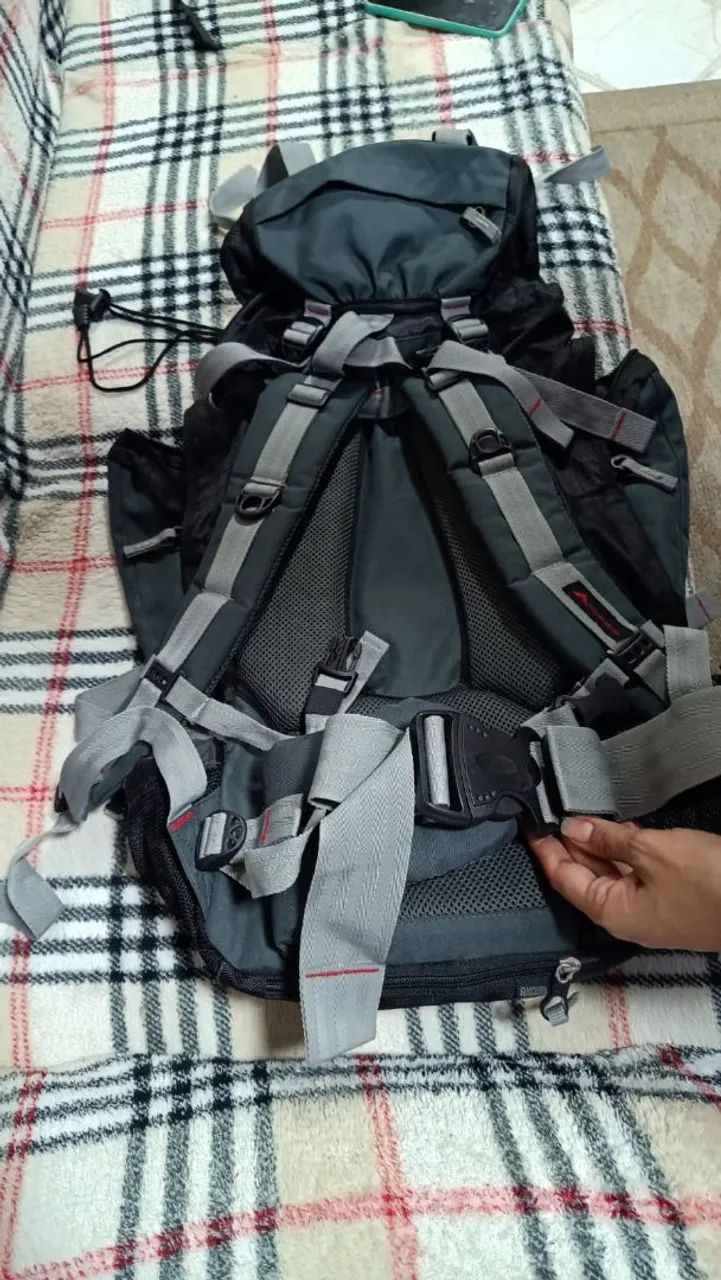 Mochila trilhas e rumos 48 litros - Foto 2