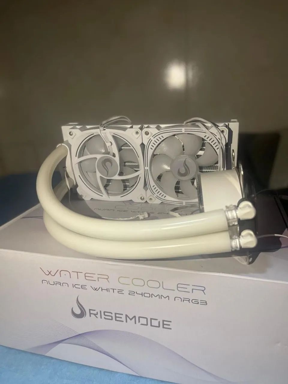 Water Cooler Rise Mode Aura Ice White 240mm ARGB