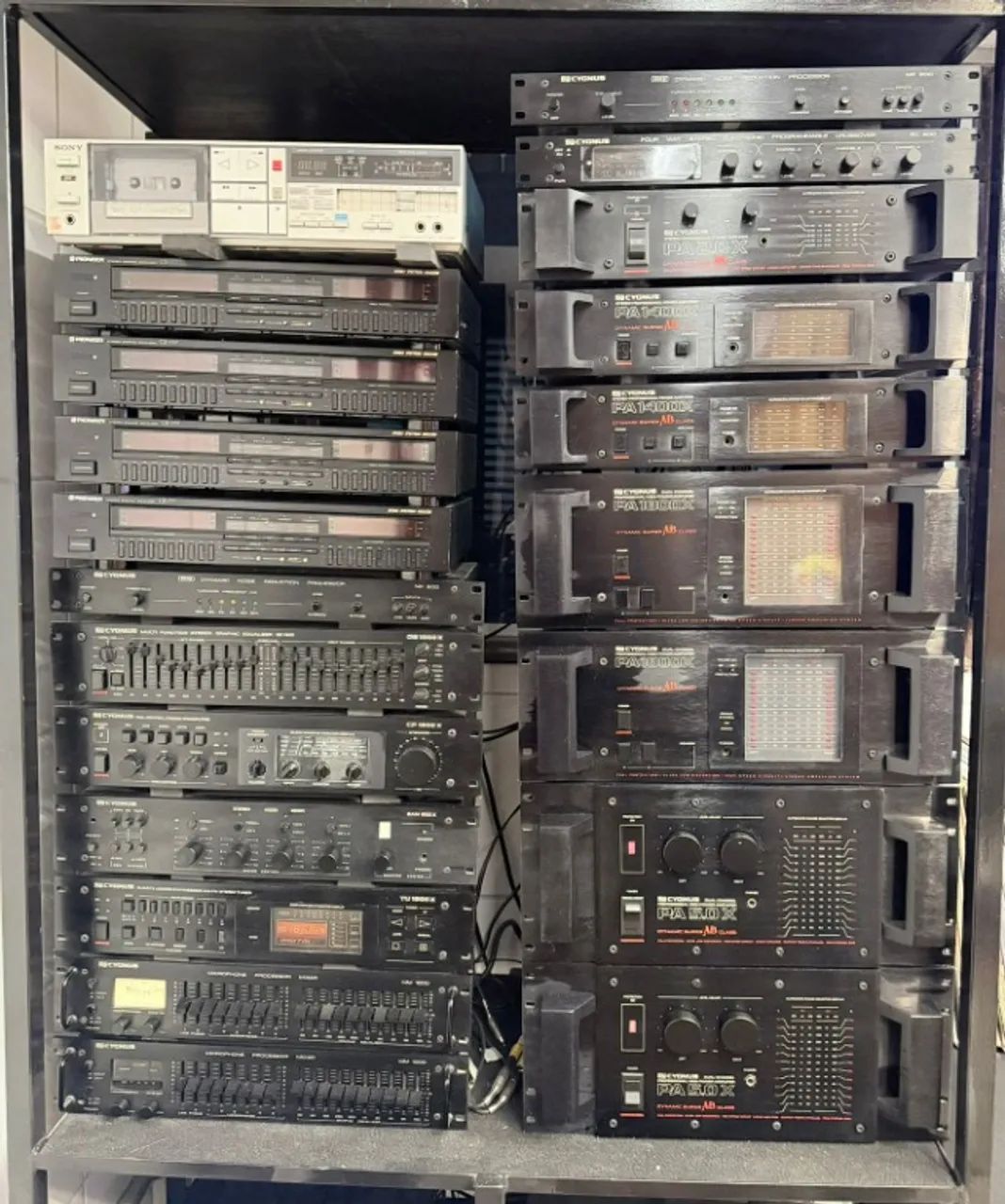 Cygnus Pionner Sony Gradiente Polyvox Sansui 