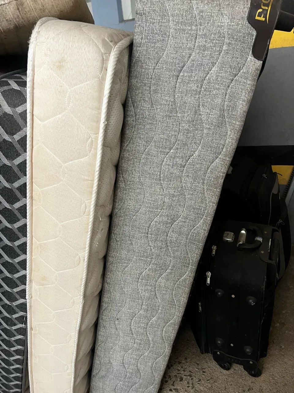 Cama base + colchão casal 
