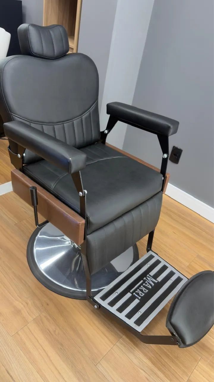 Cadeira poltrona Classic Barber Calice Cromado MARRI  - Foto 2