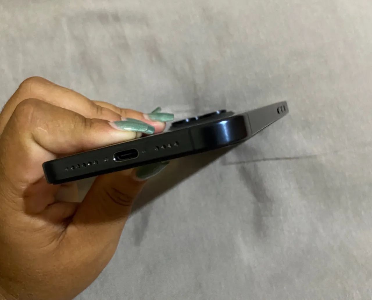 iPhone 15 Pro Max - Foto 5