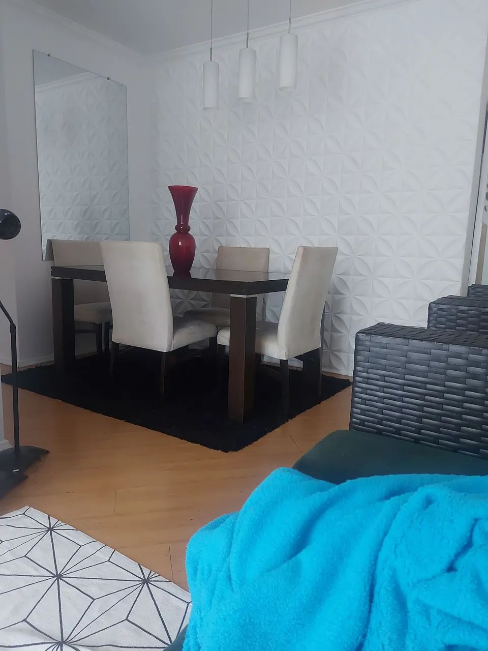 Mesa com cadeiras 