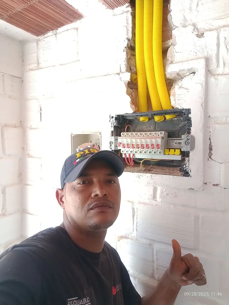 Eletricista  - Foto 3