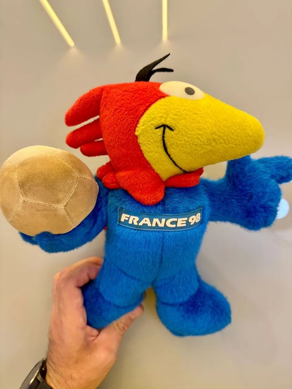 Pelúcia  do Footix, mascote da Copa do Mundo de 1998 - Foto 2