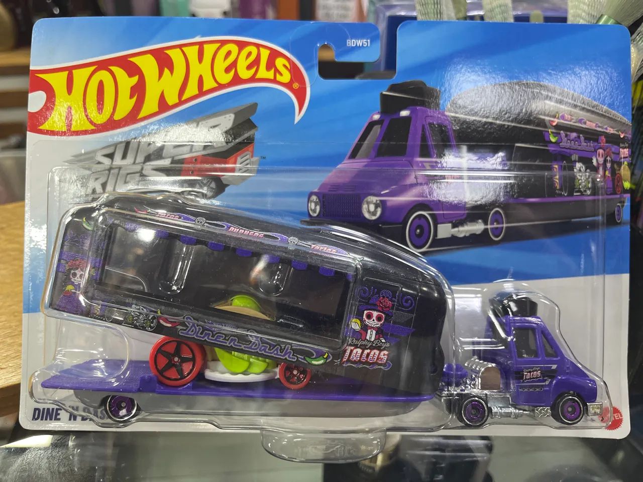 Caminhão Hot wheels 