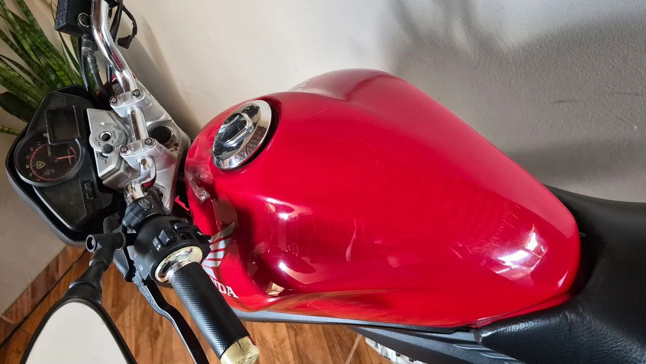 CB300 - Foto 2