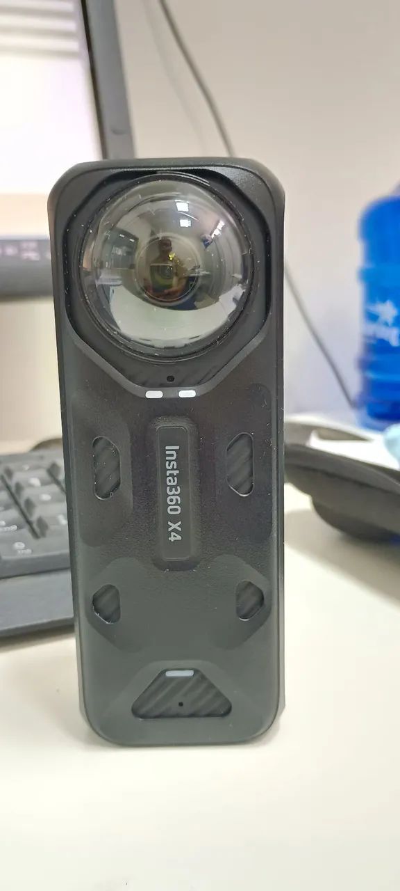 INSTA 360X4 CAMERA DE ACAO - Foto 3