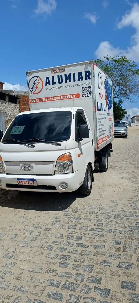 Hyundai HR 2010