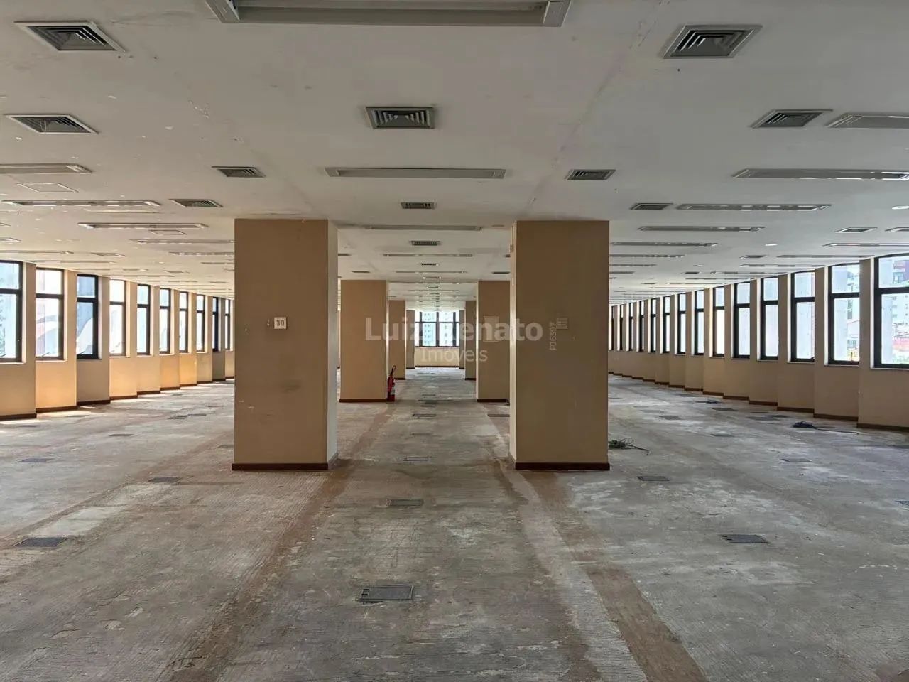 Andar corrido para aluguel 8 vagas - Coração de Jesus - Foto 2