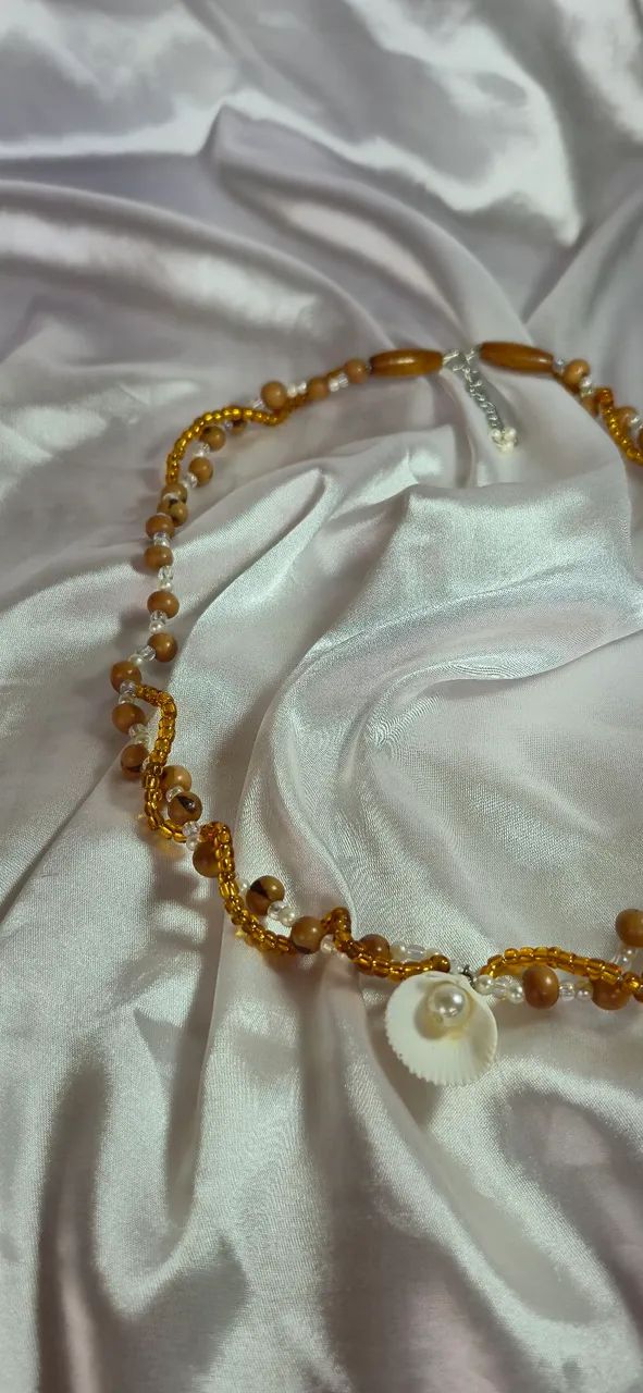 Colar mariposa concha amarela  - Foto 2