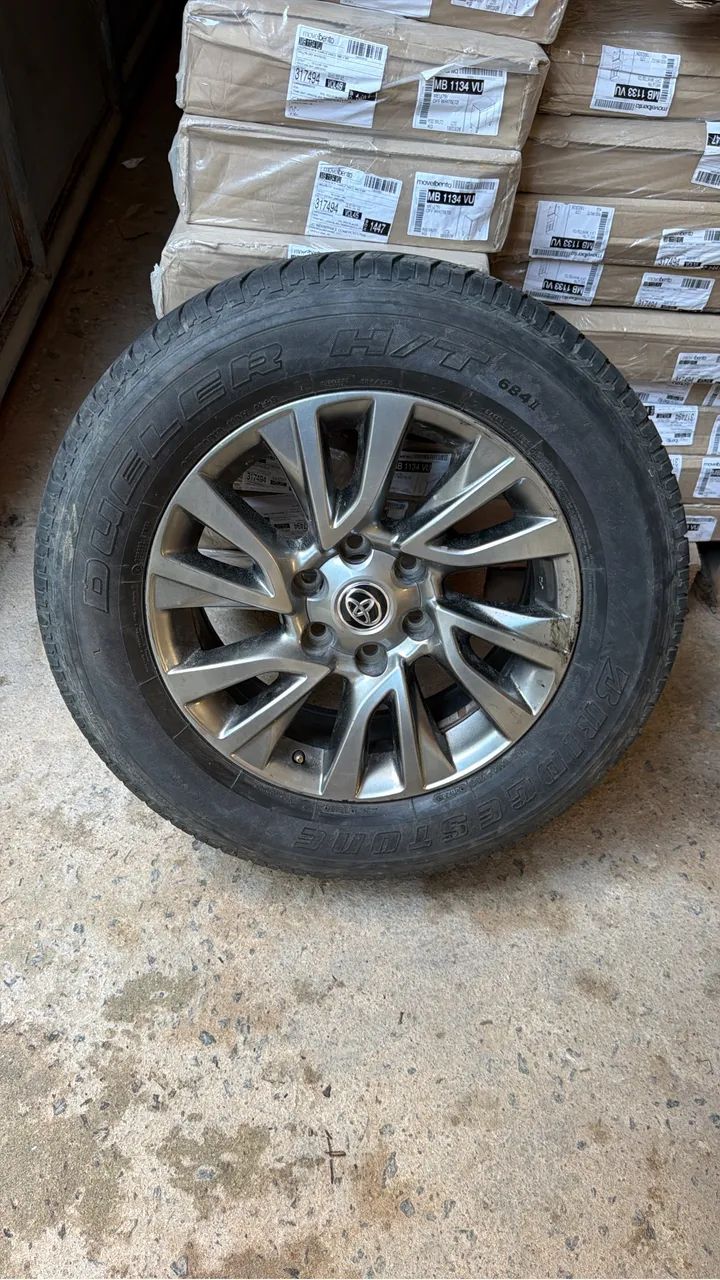 4 Rodas Originais sw4 srx Aro 18