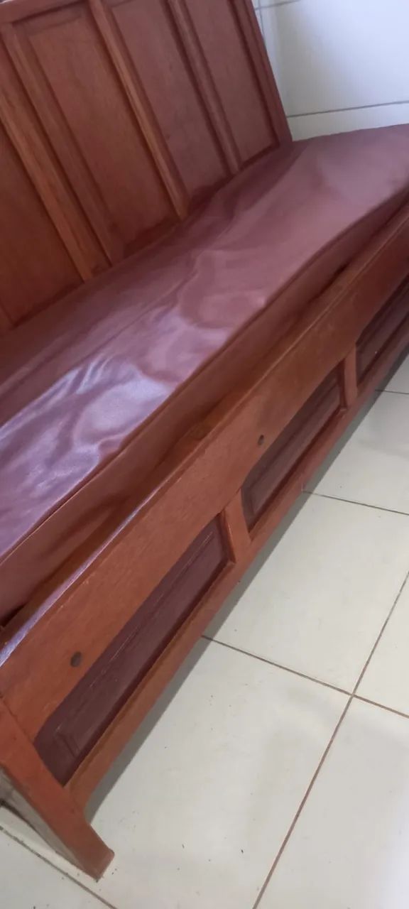 Sofa em madeira maciça preço de oportunidade - Foto 5