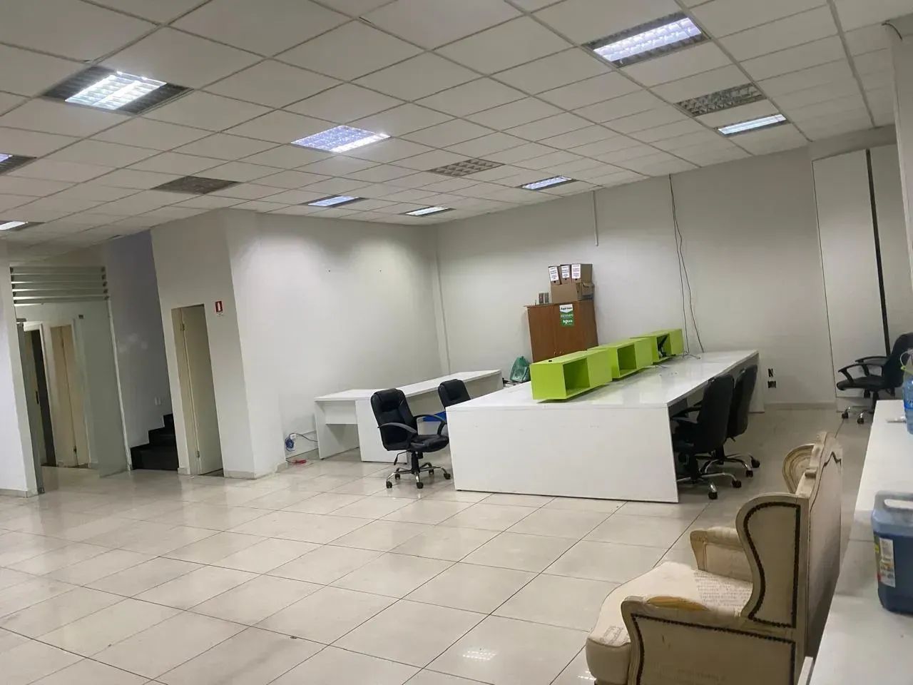 Galpão + prédio Comercial/ São Jorge/ 1.300m². - Foto 3
