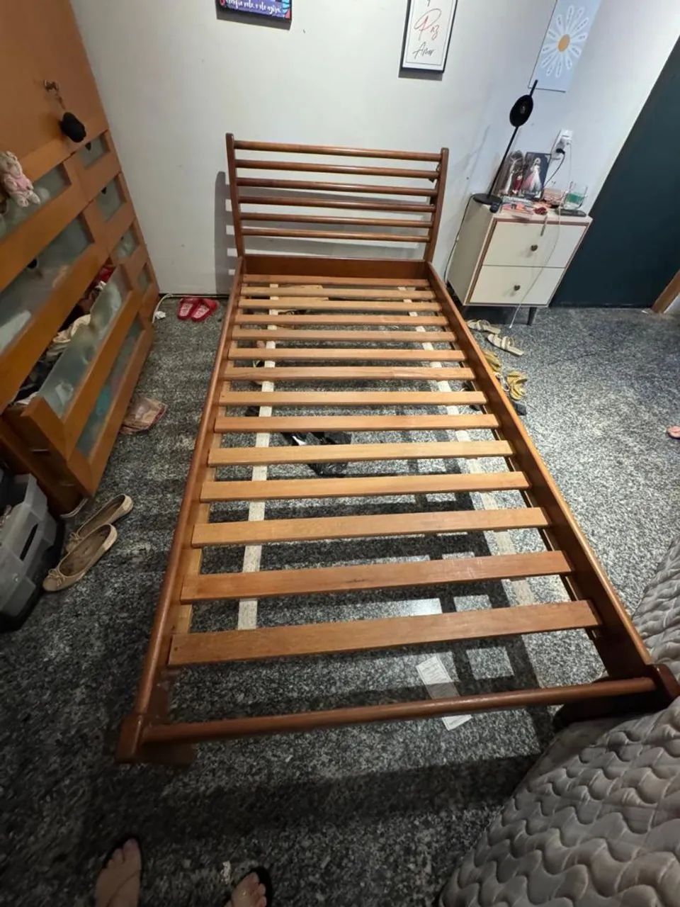 cama tamanho viúva de madeira - Foto 5