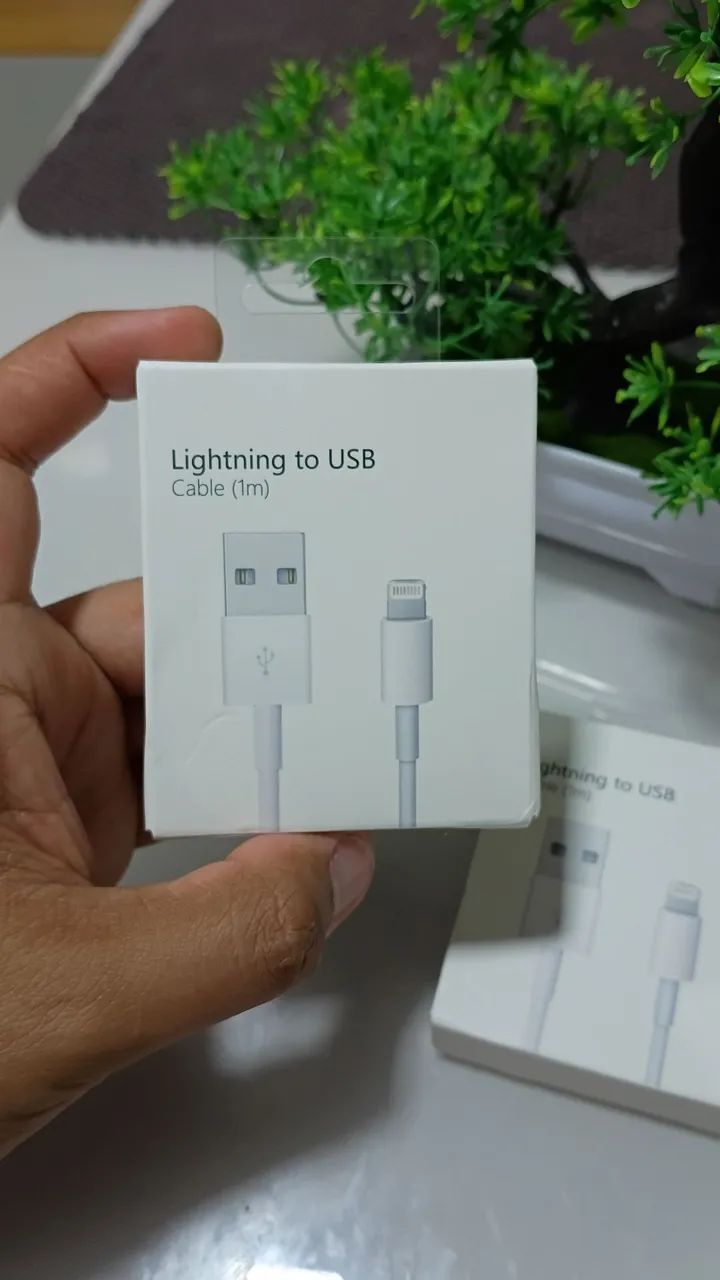 Cabo iPhone USB Lightning 1m Novo