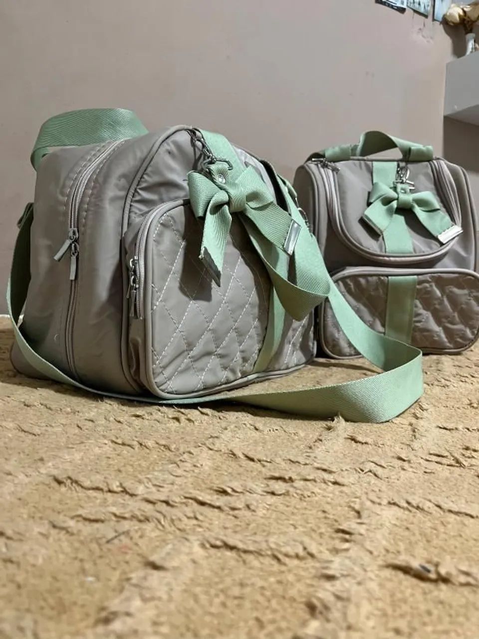 Kit bolsa maternidade super conservado! - Foto 3